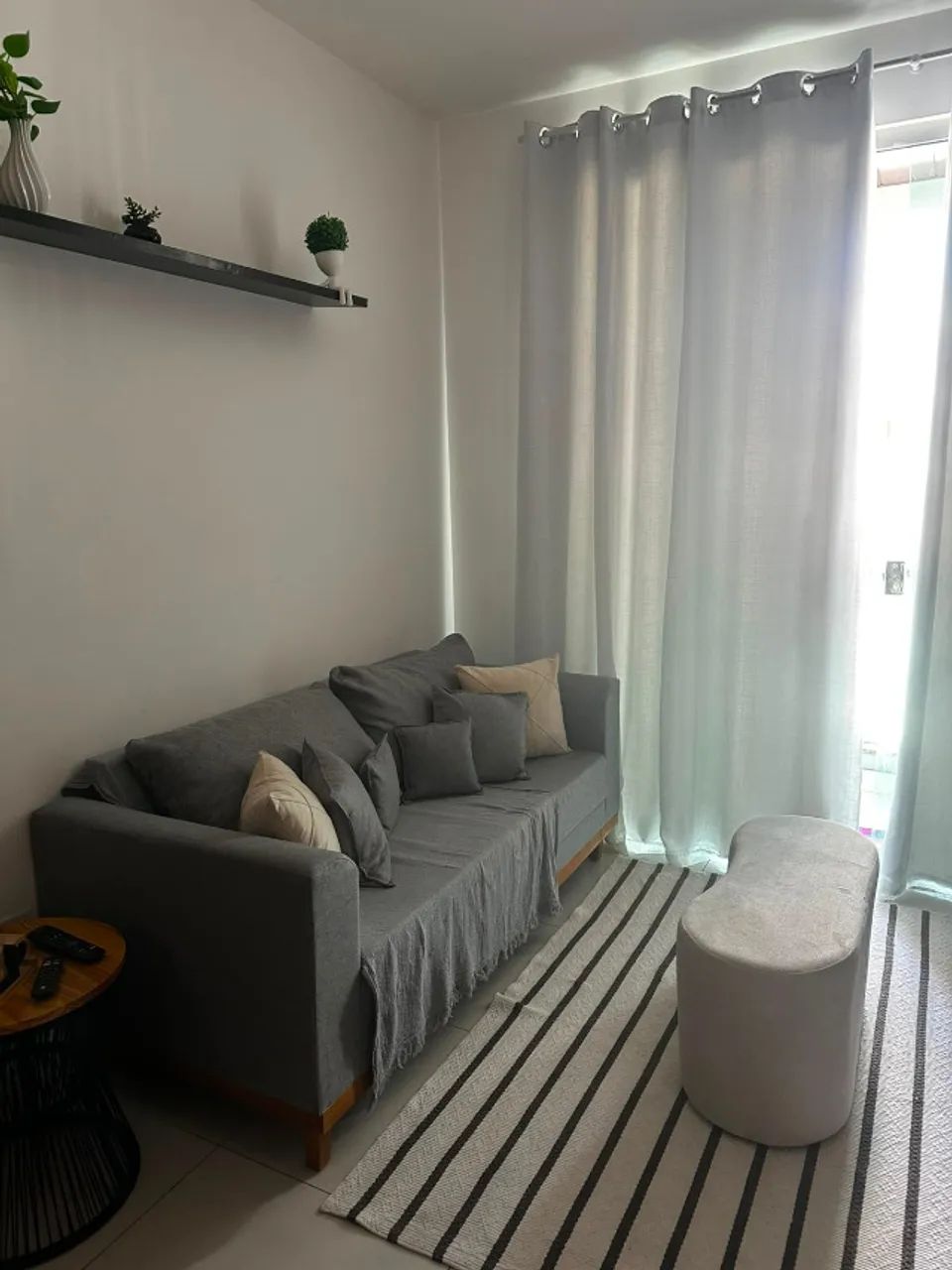Sofá BENY Cinza 1,80cm