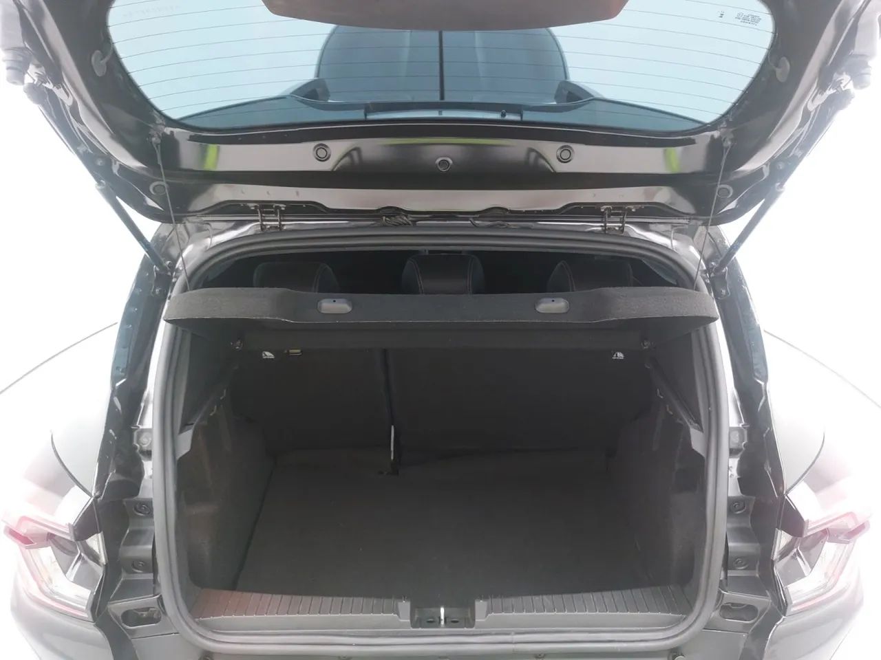 Renault Kardian Evolut. Flex 1.0 TB 12V 5p Aut., foto 9 de 18