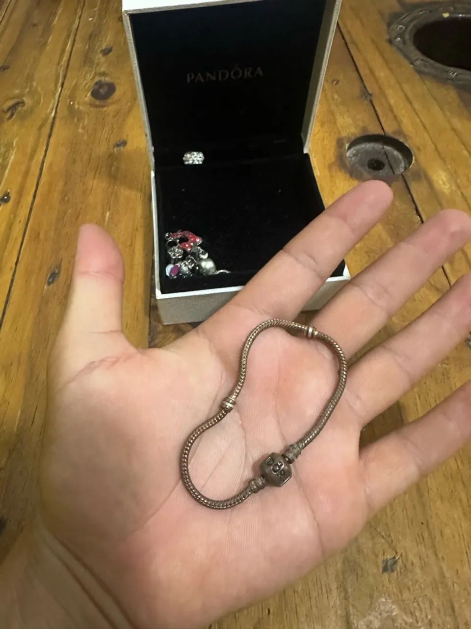 Vendo ou troco pulseira Pandora - Foto 2