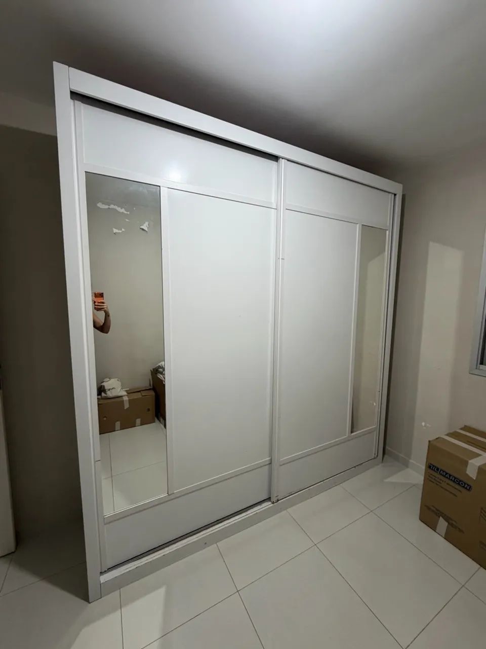 Guarda roupa grande branco  - Foto 2