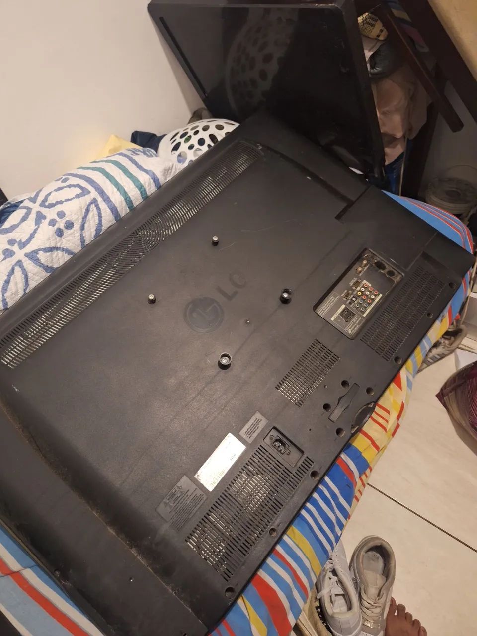 2 tv pra retirada de peças  - Foto 5