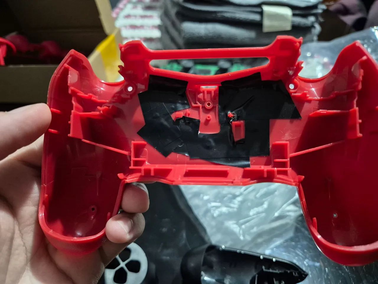 Carcaça Vermelha Controle PS4 JDM-040 - Peças e Acessórios de