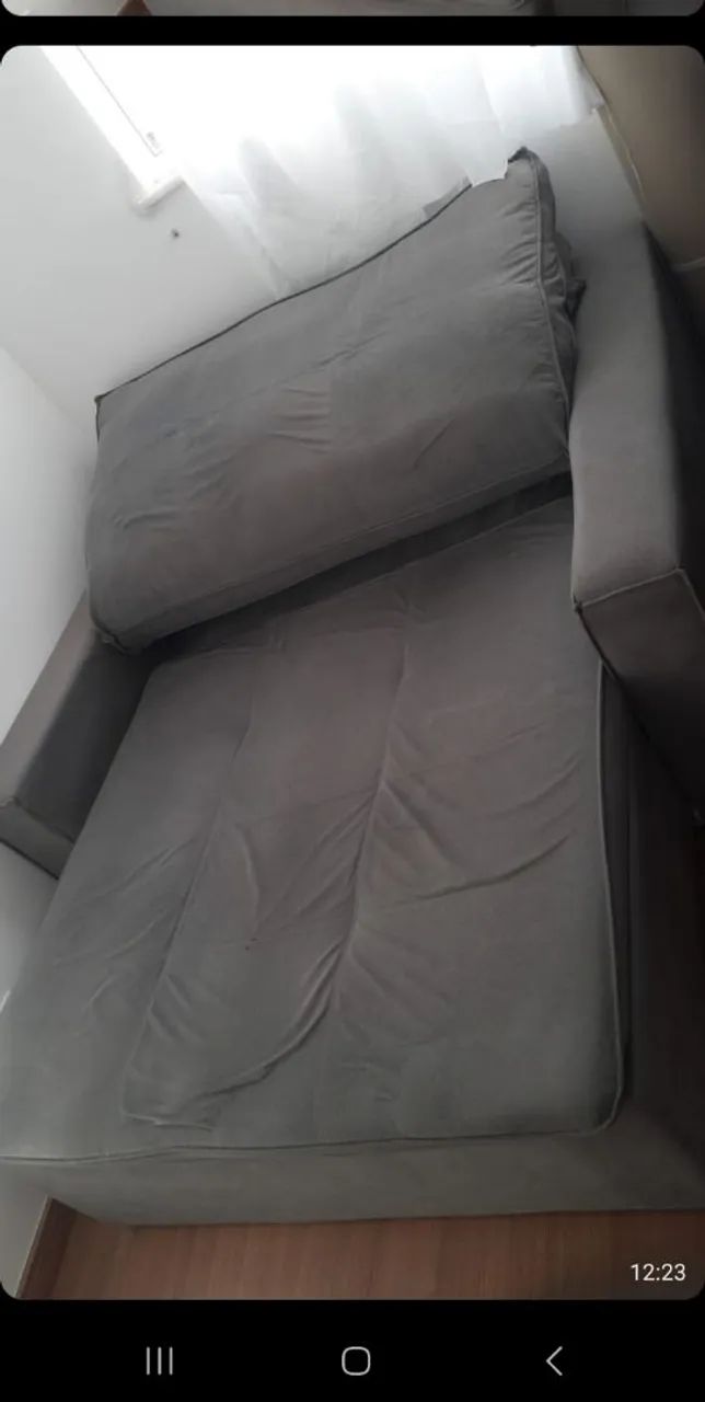 Sofá retrátil dois lugares 