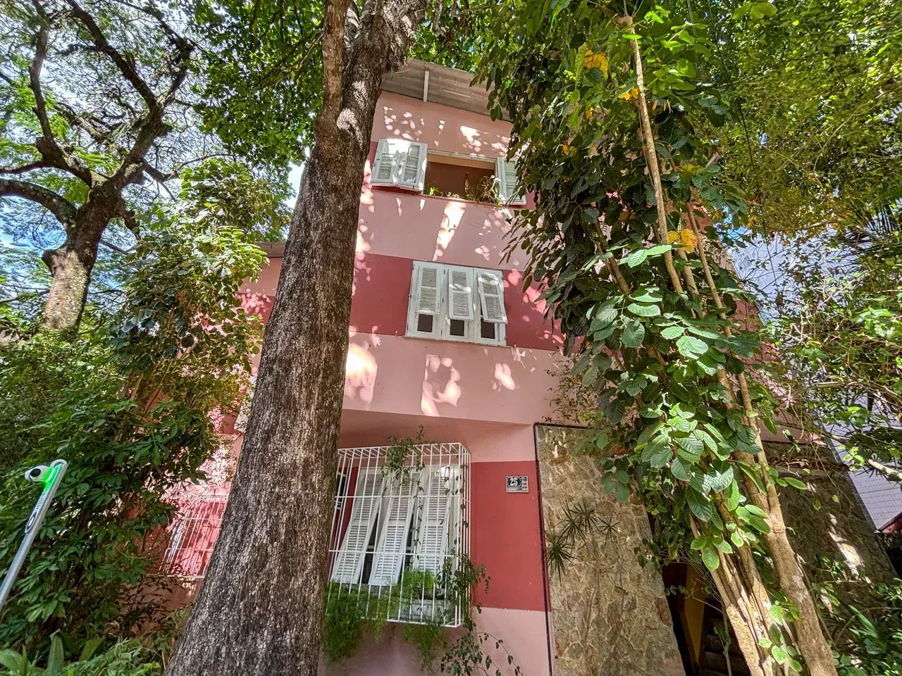 Moradia tranquila e bucólica