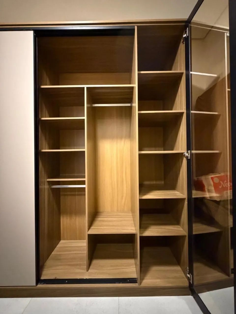 Guarda roupa de casal - Foto 2