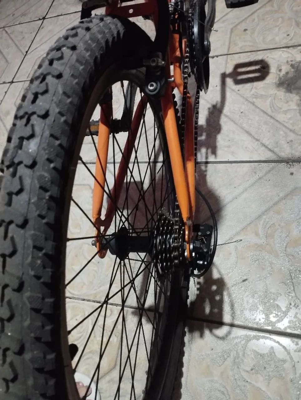Bicicleta aro 24 NOVÍSSIMA  - Foto 5
