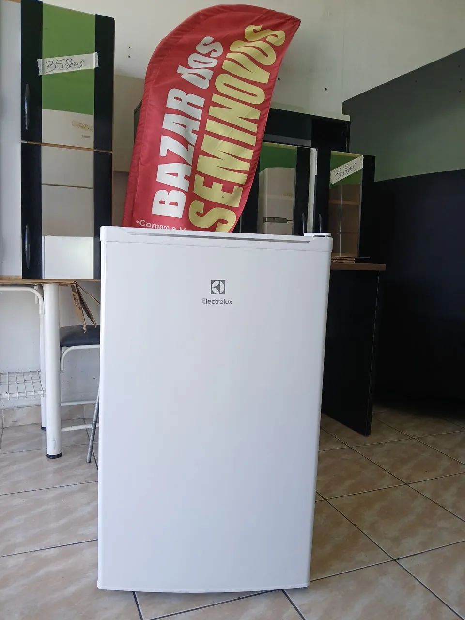 Frigobar Electrolux iper novo 