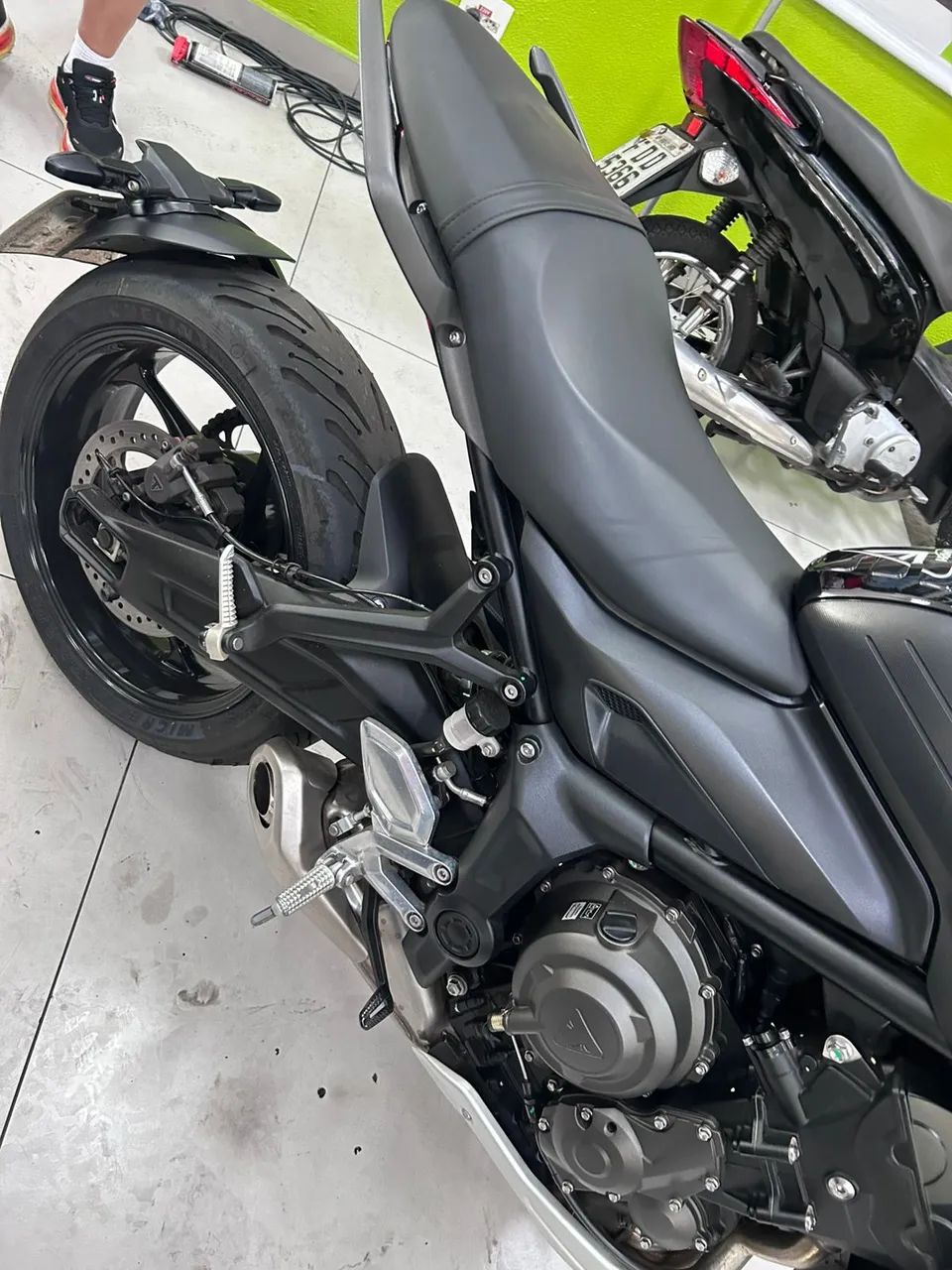 TRIUMPH TRIDENT 660 - Foto 2