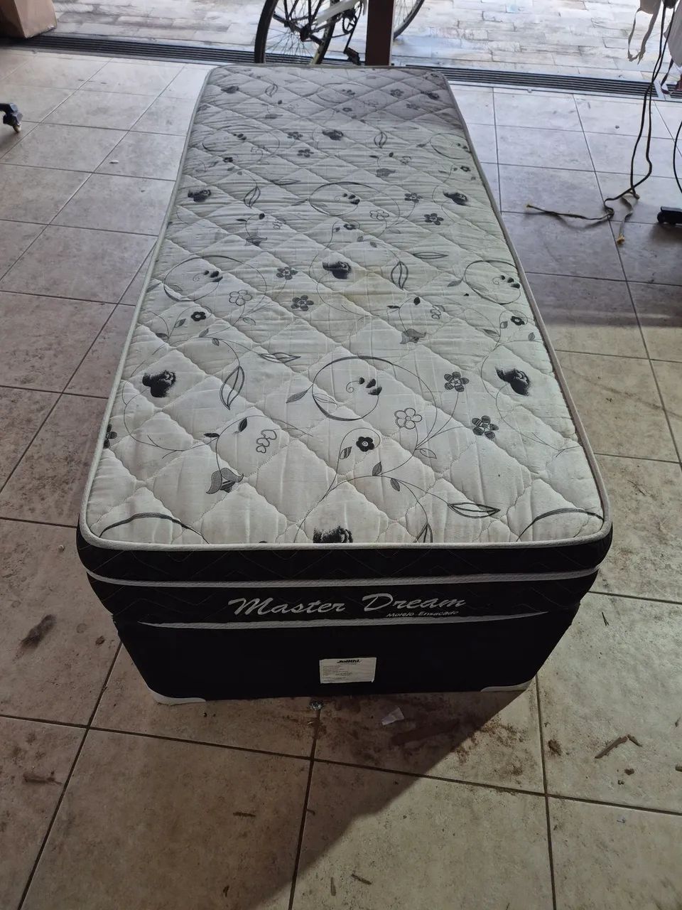 Cama box e colchão solteiro - Foto 2