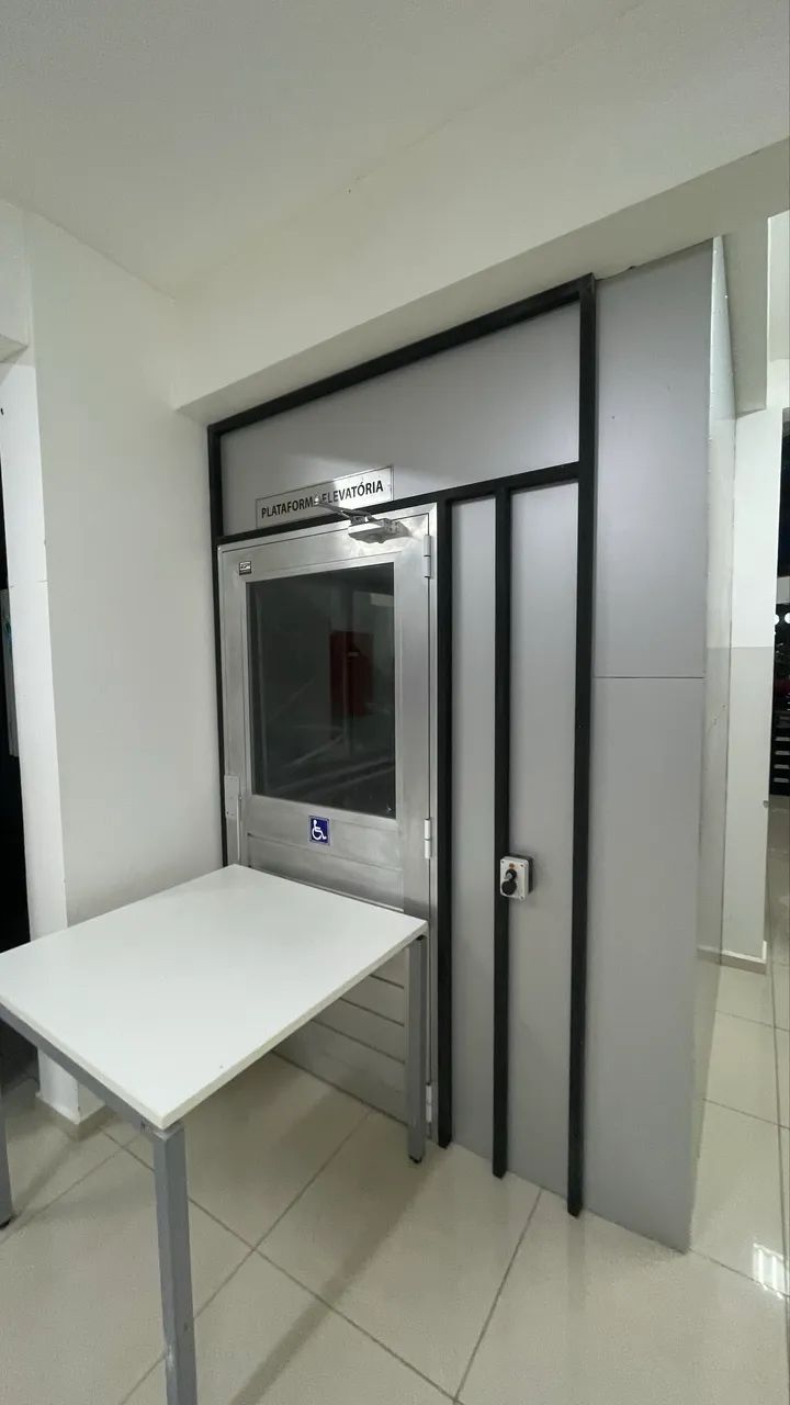 Elevador plataforma de acessibilidade 