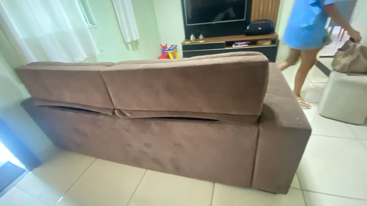 Large Brown Sofa (Used)65082467846530120