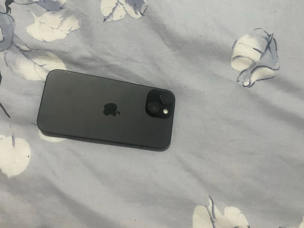 Vendo IPhone 15, 256GB, VERSÃO AMERICANA(SEM CHIP) - Foto 4