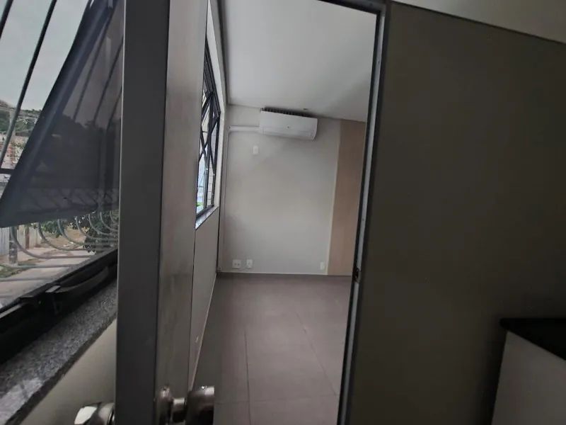 Sala comercial de 14m2, proximo a todo tipo de comercio, Bairro Paulo VI - Foto 5