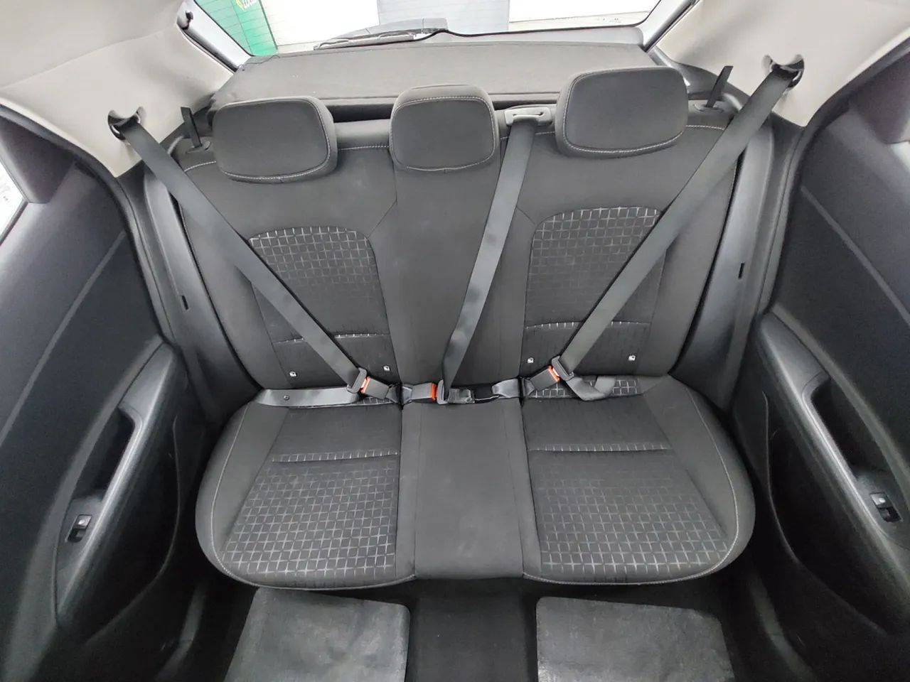 Hyundai HB20 Comf./C.Plus/C.Style 1.0 Flex 12V, foto 18 de 18