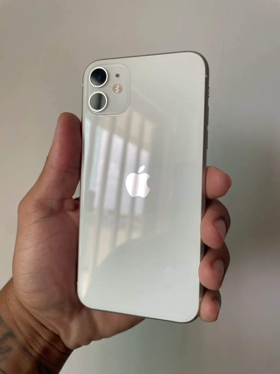 iPhone 11 Branco - Foto 2