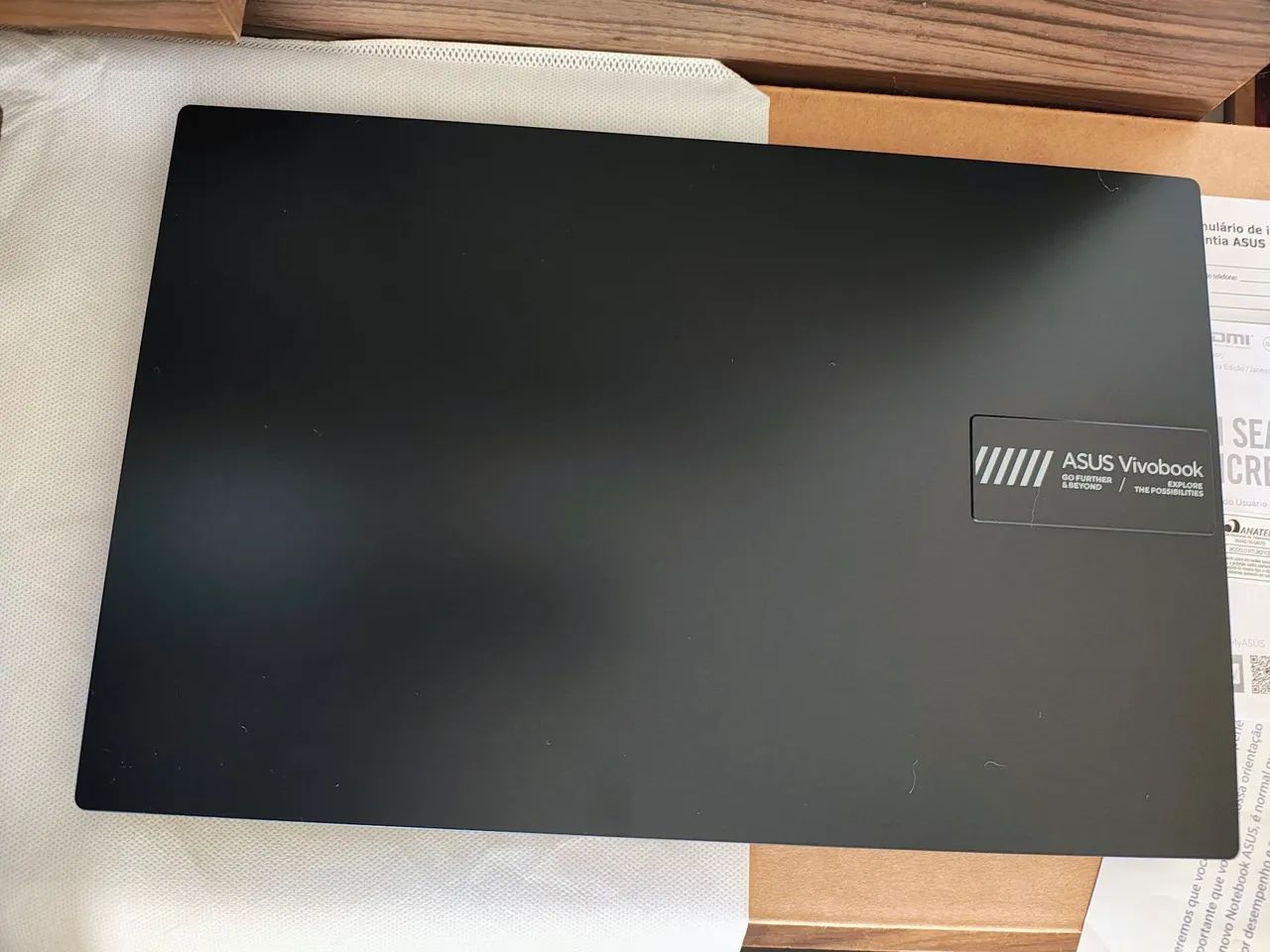 Vendo Notebook Asus Vivobook E1504F - preto, na caixa - Foto 4