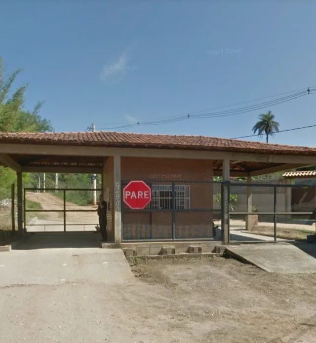 Lote 2000m condomínio Tiradentes 