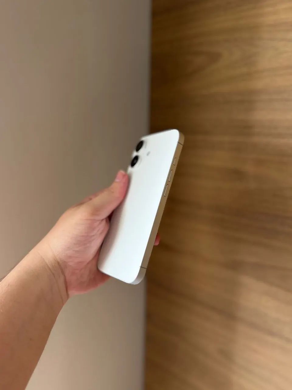 iPhone 16  - Foto 3