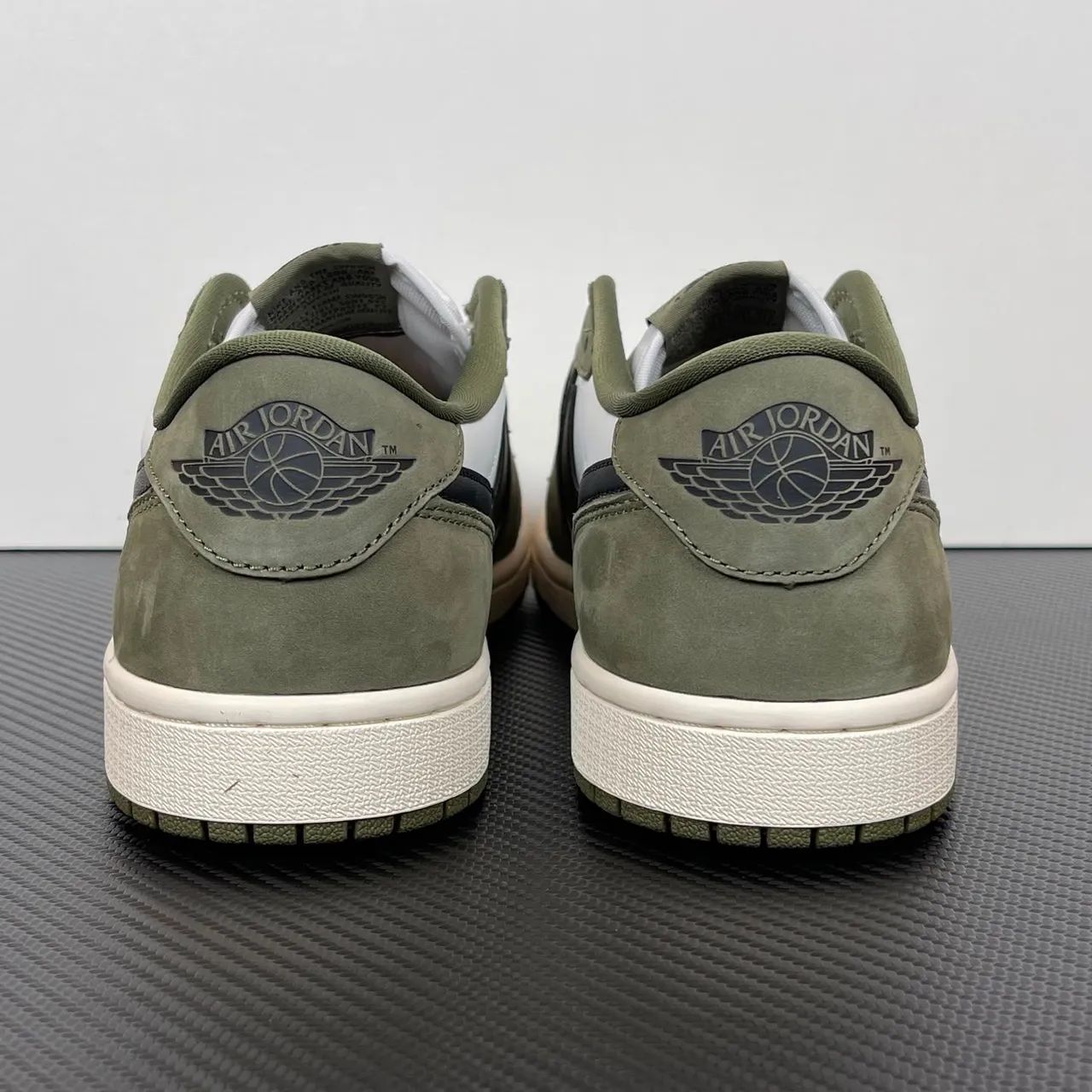 Jordan 1 low OG Medium Olive - Foto 2