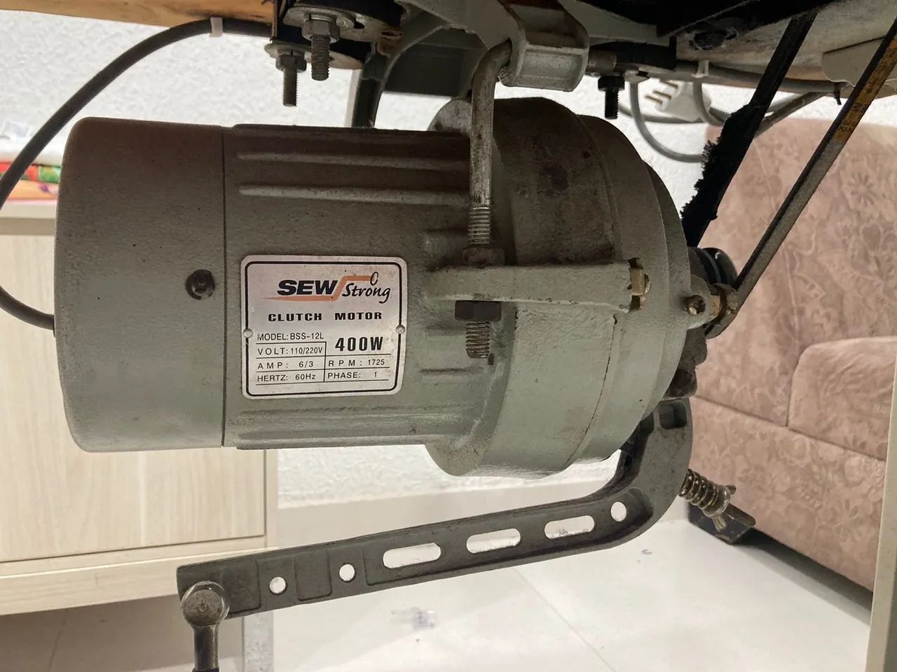 Máquina de lastex 12 agulha  mas uso 6  - Foto 3