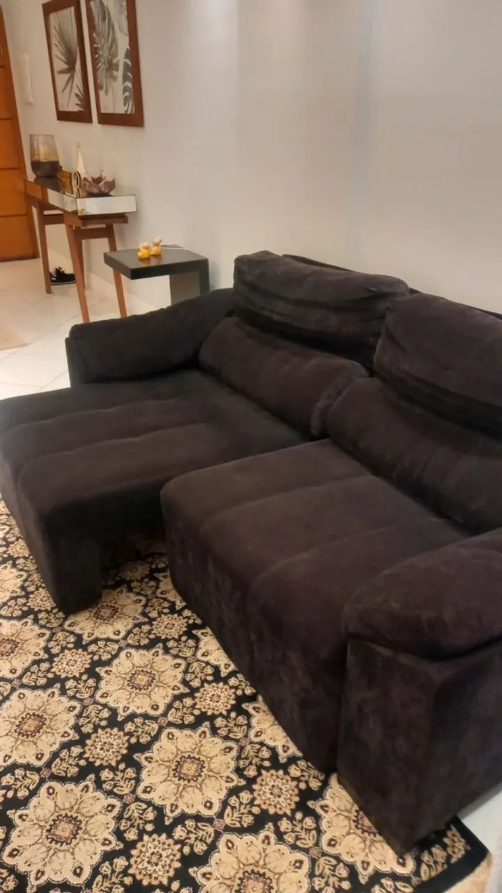 Sofa 2 lugares retrátil tecido preto super conservado
