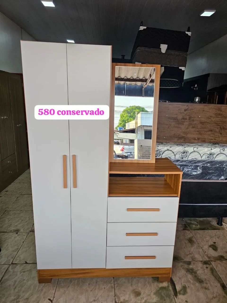 CÔMODA MULTIUSO COM ESPELHO CONSERVADO