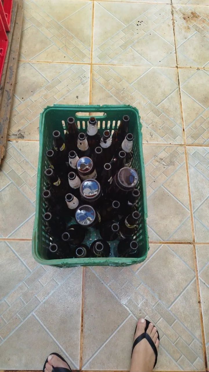 Engradados e cascos retornáveis de cerveja  - Foto 2
