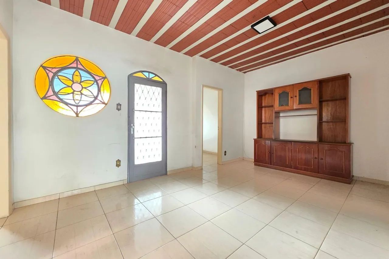 Casa à Venda - Colégio Batista, 3 Quartos, 184 m2 - Foto 3