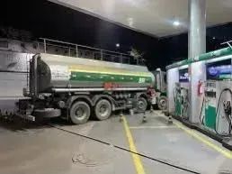 EXCELENTE OPORTUNIDADE DE NEGÓCIO  POSTO DE GASOLINA EM SANTOS/SP - Foto 2