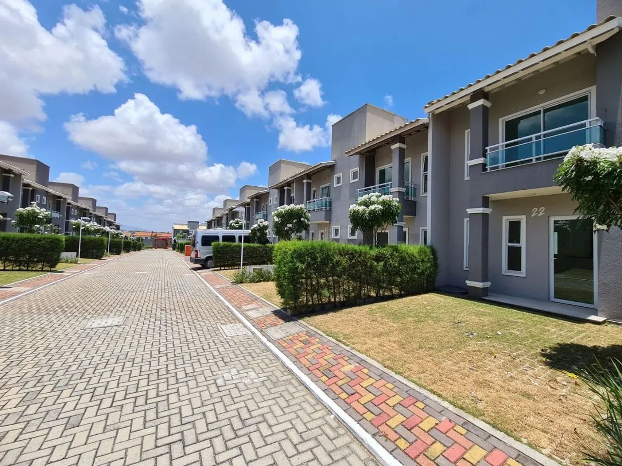 Casa Duplex com 3 quartos em Condomínio no Bairro Lagoa Redonda - Foto 2