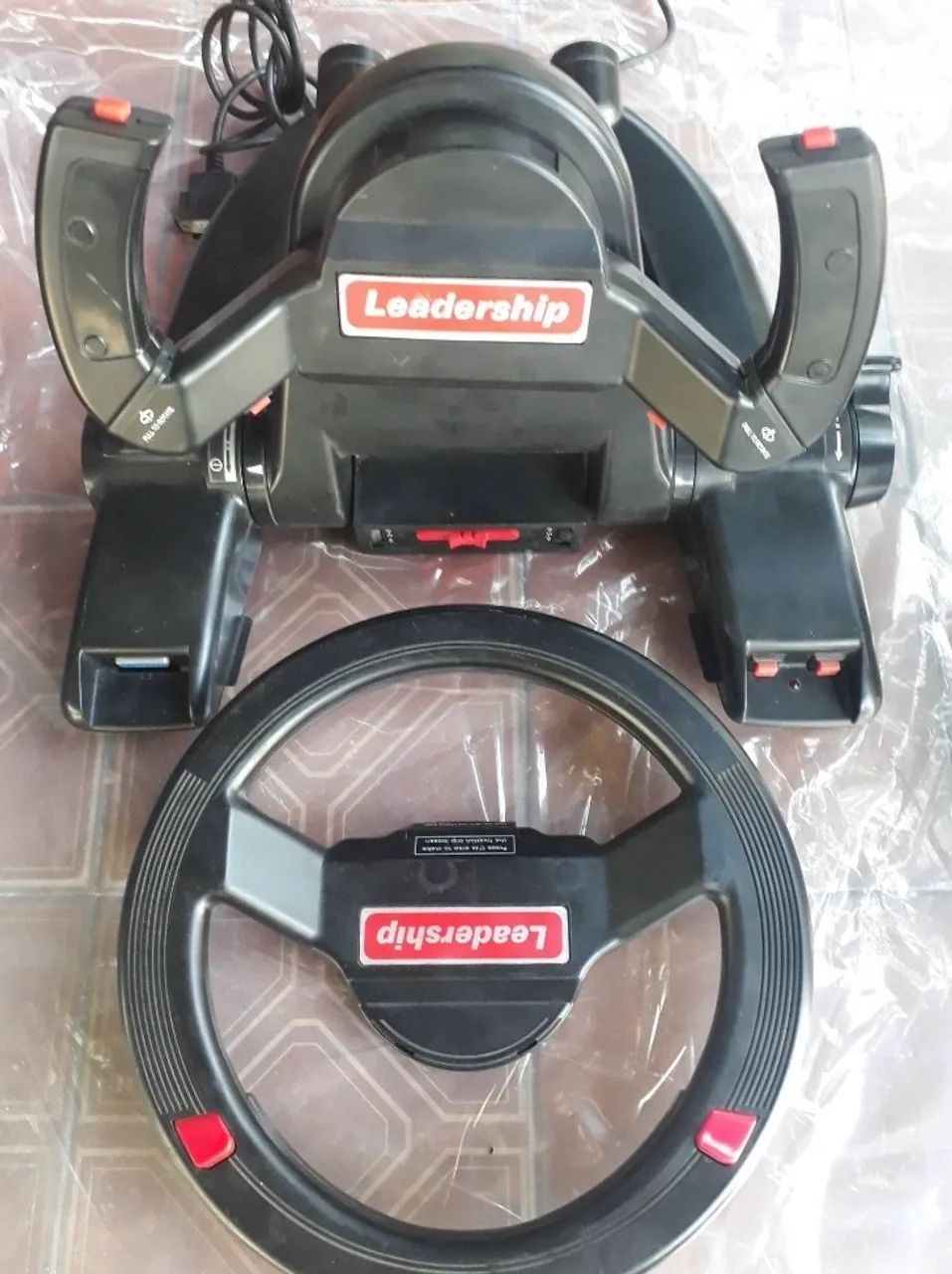 Volante de videogame  - Foto 2