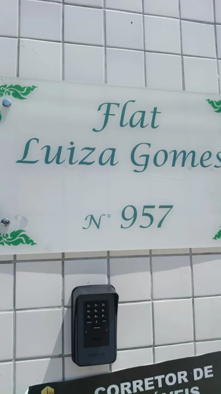 ALUGO FLAT EM BAIRRO NOVO, MOBILIADO