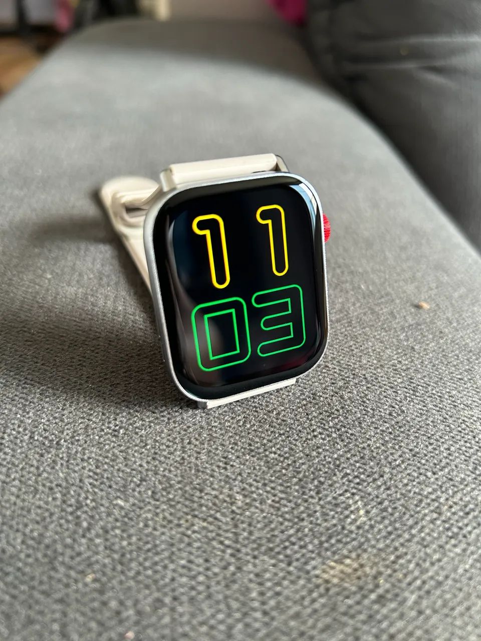 Smartwatch colmi c8 Max prata novo