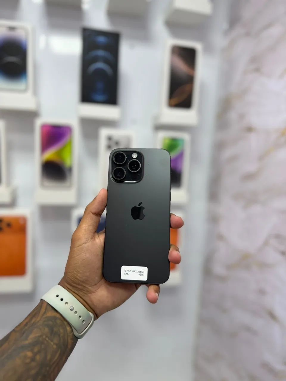 iPhone 15 Pro Max - 256gb ?4.699 - Celulares e Smartphones