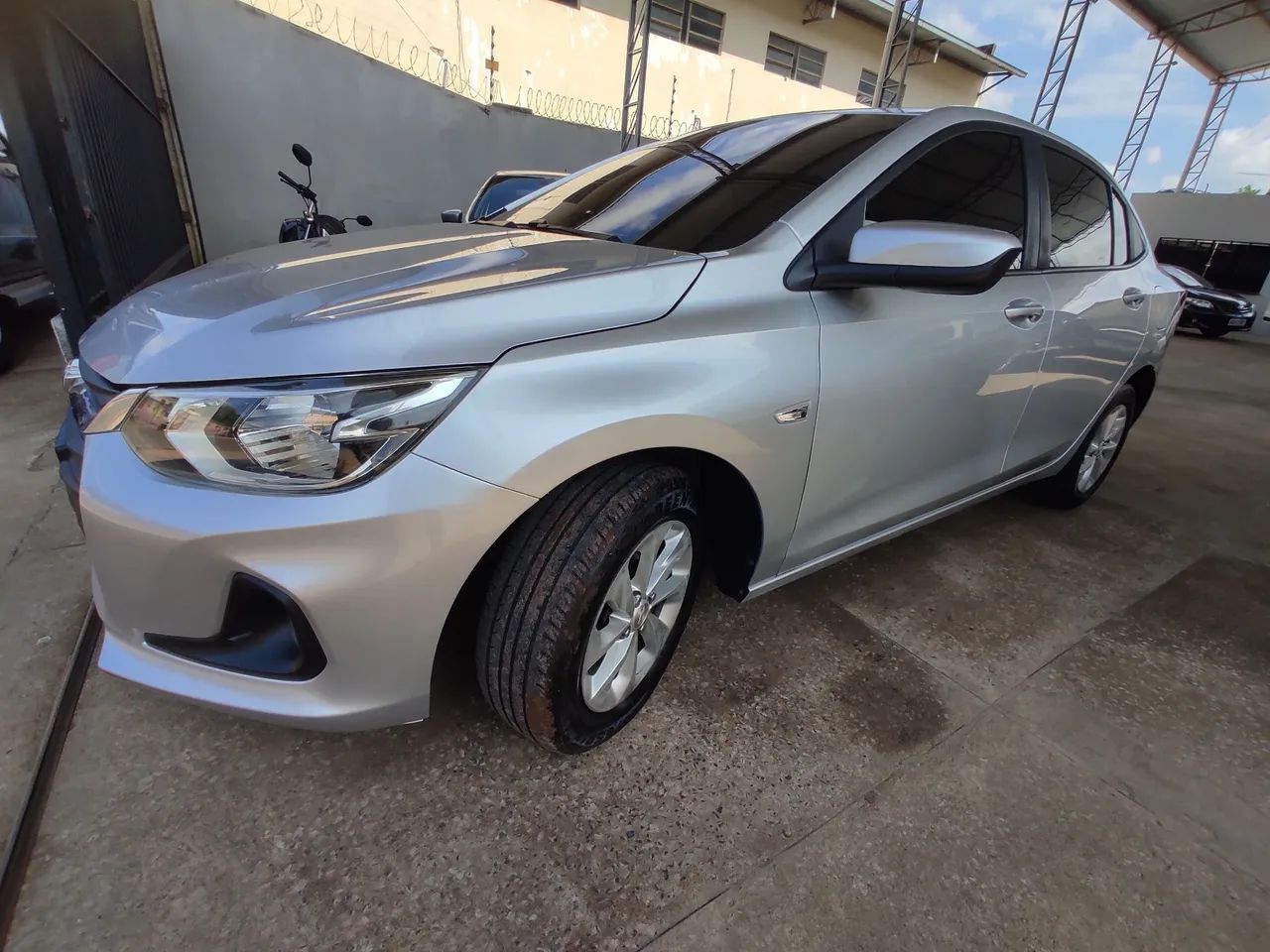 Chevrolet Onix ONIX SEDAN Plus LTZ 1.0 12V TB Flex Mec. 2022