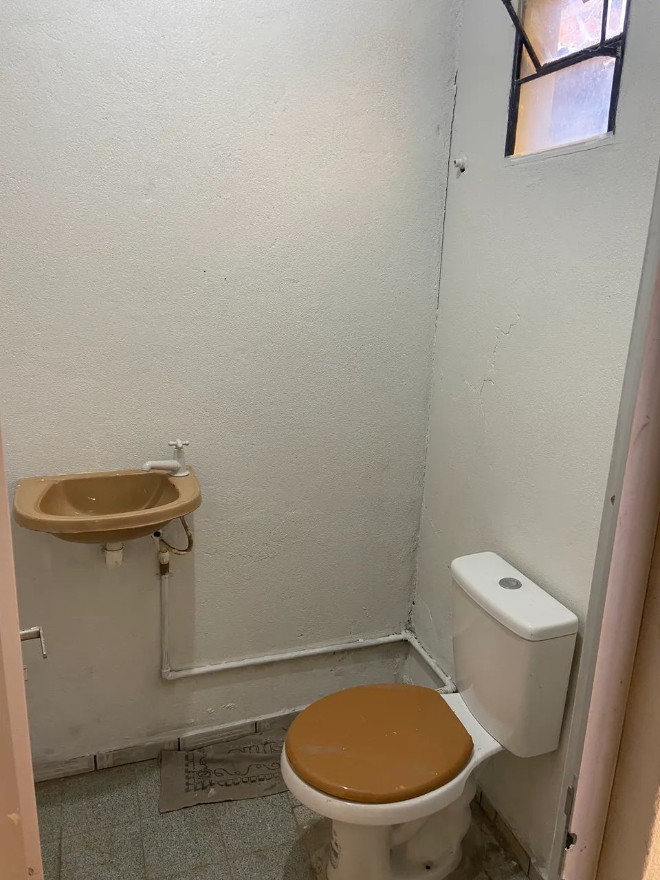 Alugo ponto comercial  ! Na Cândido Mendes ! - Foto 4