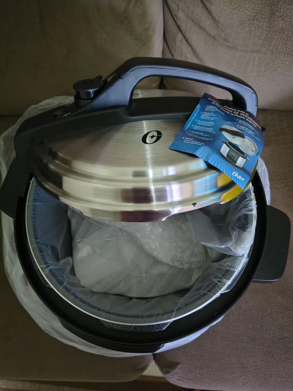 Panela de pressão digital Oster 5 lts