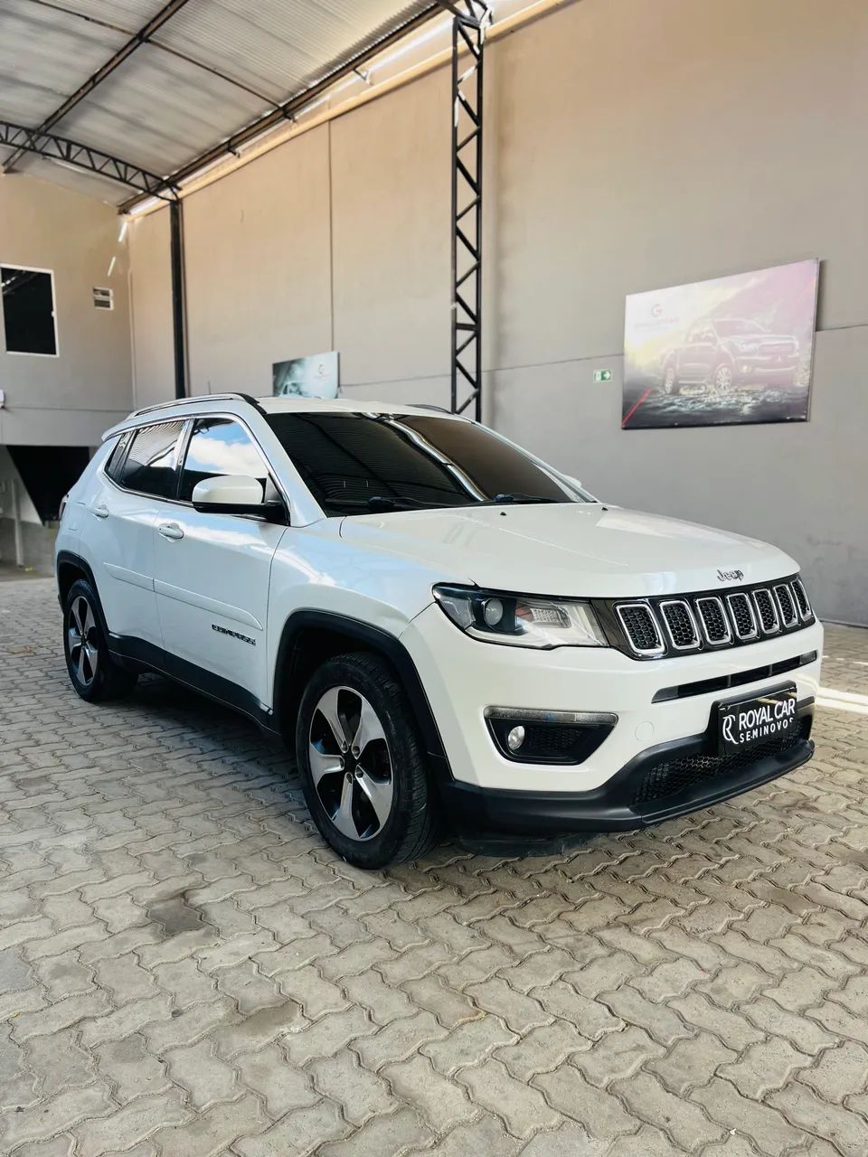 Jeep Compass Longitude 2.0 4X2 Flex 16V Aut. 2017 - Foto 4