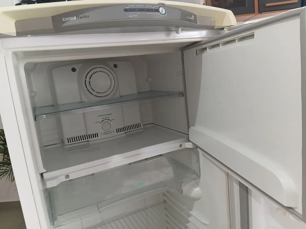 Vendo geladeira  - Foto 5