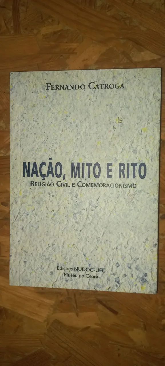 Livro Nação, Mito e Rito