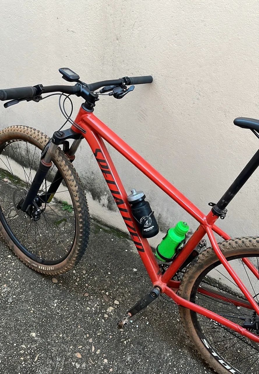 Bike mtb specialized rockhopper comp tamanho 19  - Foto 4