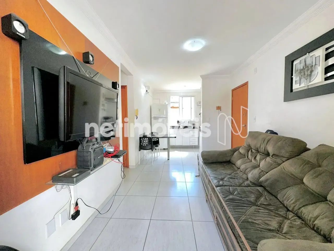 Apartamento 2 quartos com varanda á venda