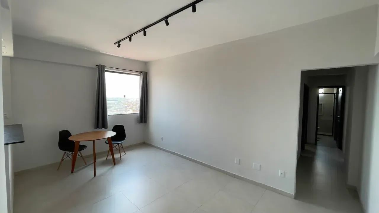 Apartamento à Venda no Edifício Jarbas Pereira com 2/4 - Foto 2