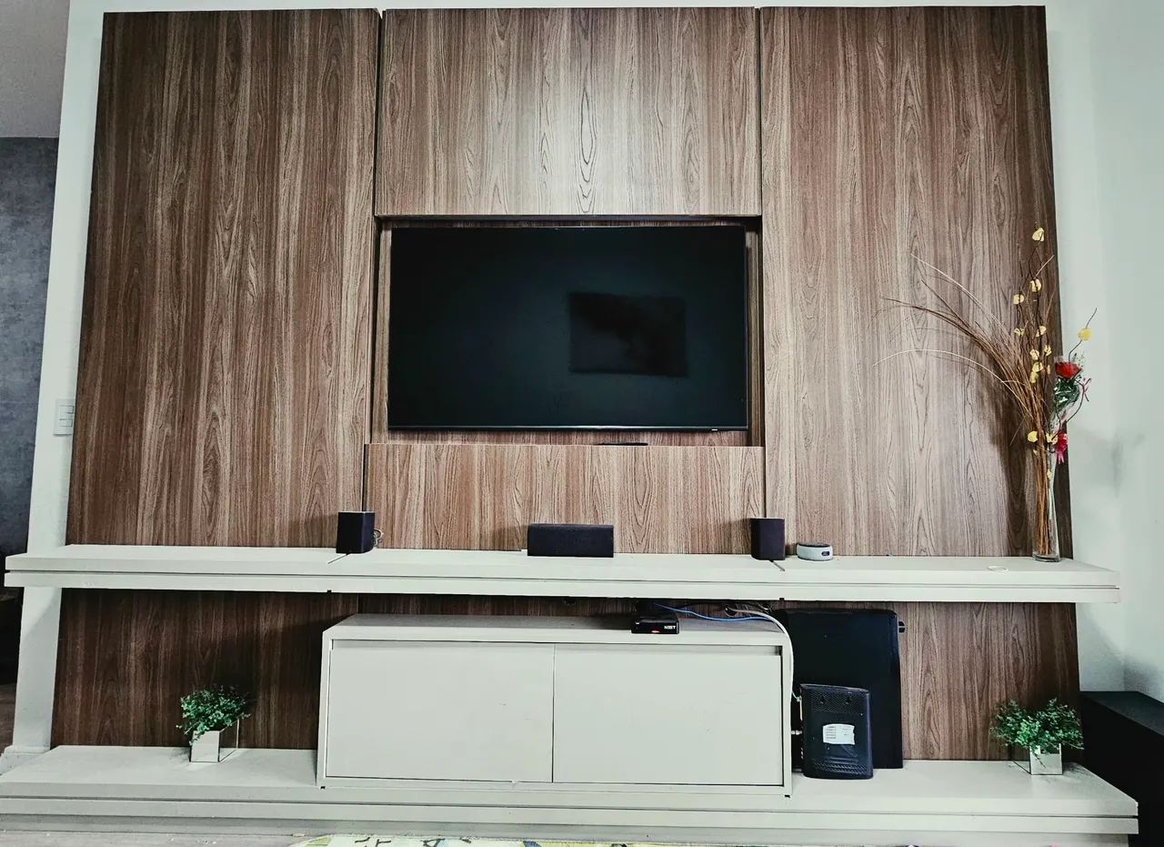 Painel madeira para TV **BAIXEI** - Foto 2