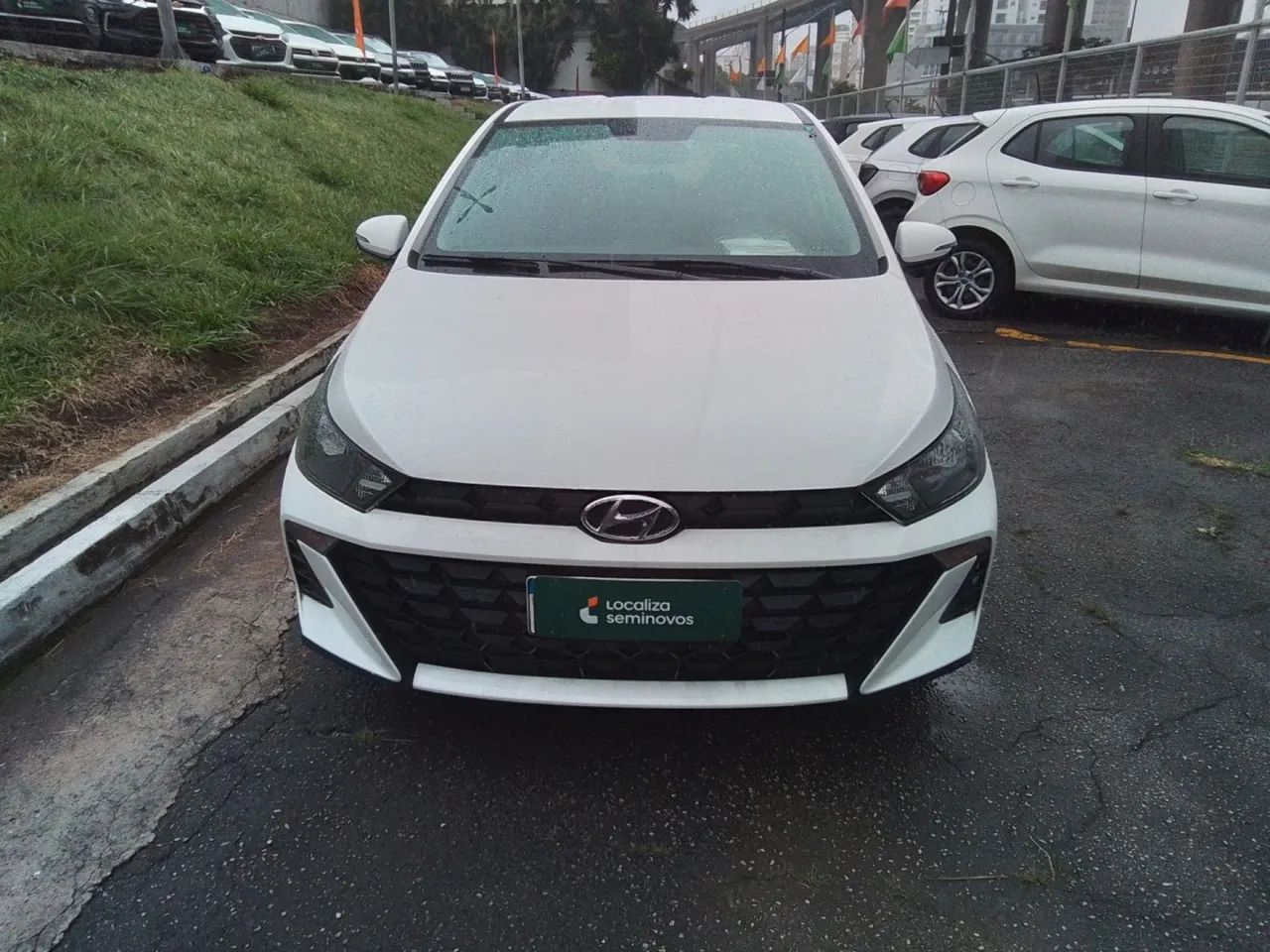 Hyundai HB20 Limited 1.0 Flex 12V Mec., foto 3 de 13
