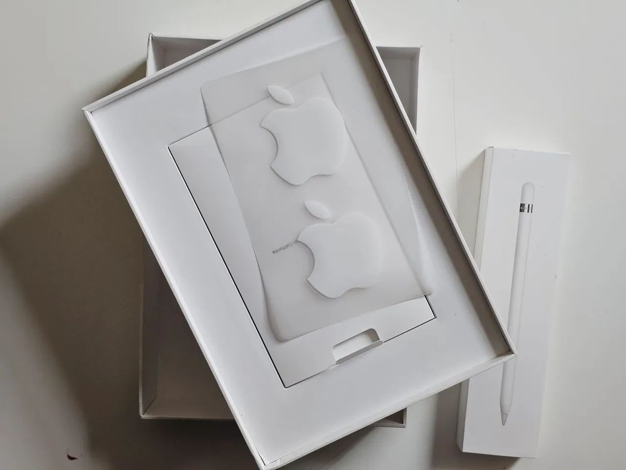 iPad 第8世代 128GBとApple pencilセット Ipad 8° geração 128gb + apple pencil com caixas originais