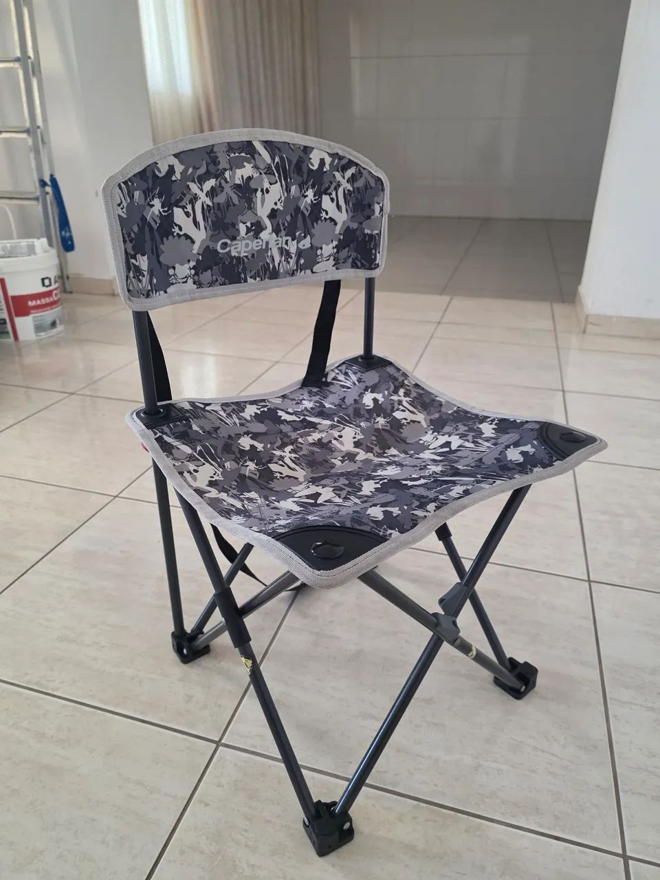 Cadeira camuflada Decathlon