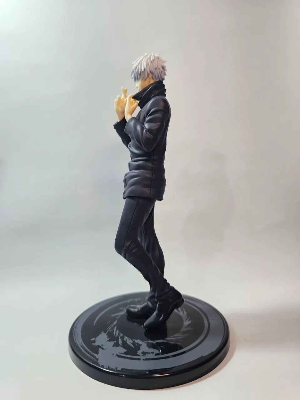 Action figure Satoro Gojo Jujutsu 20cm - Hobbies e coleções