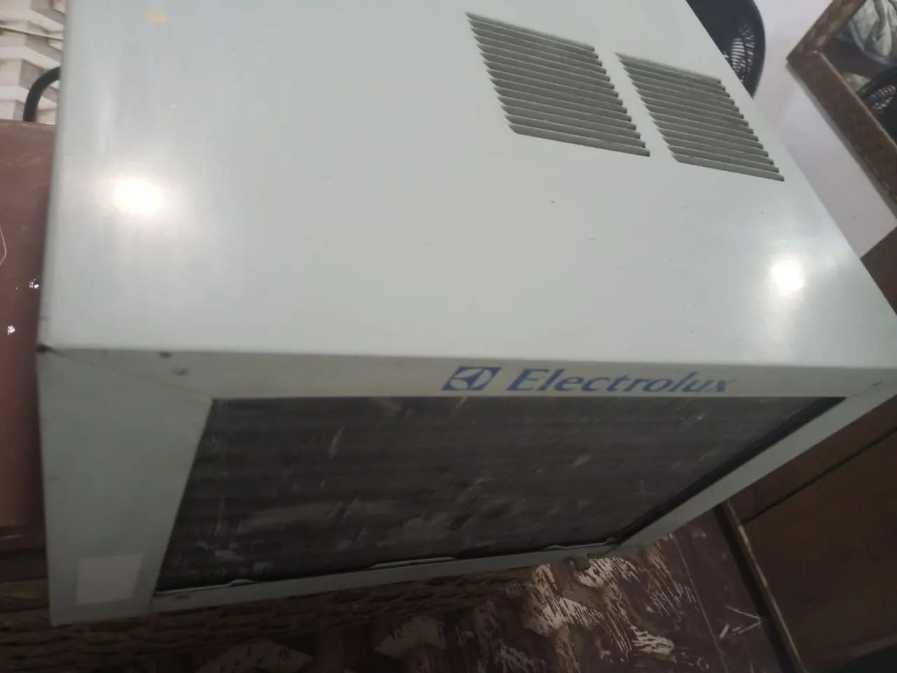 AR CONDICIONADO ELETROLUX GELANDO MUITO!!! - Foto 3