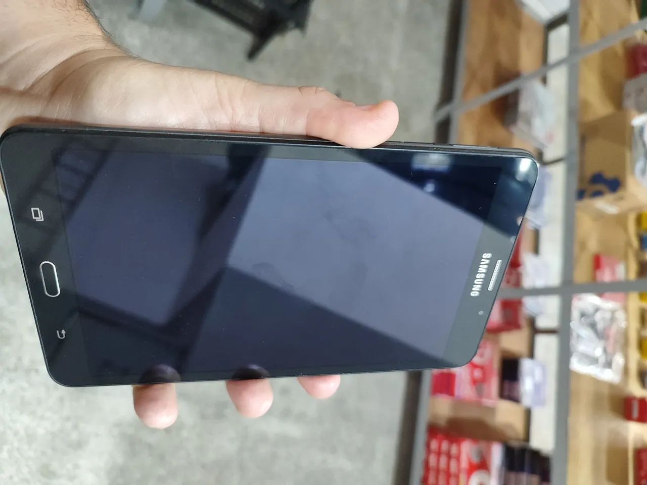 Tablet Samsung Galaxy sm t285m TAB A 8gb semi-novo - Foto 5